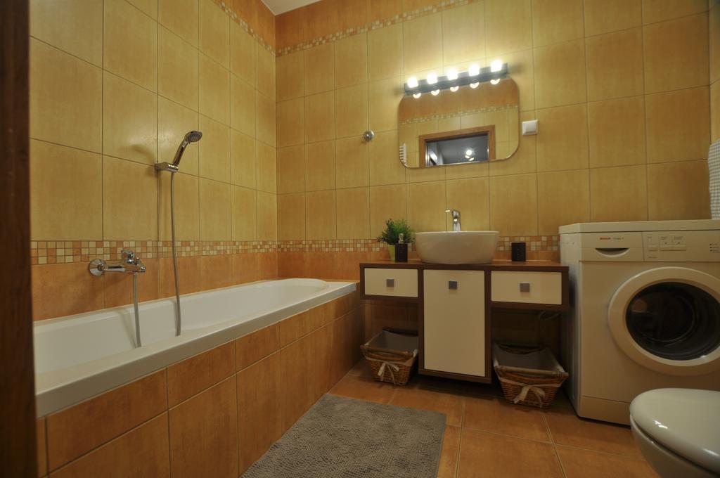 Fieldorfa Apartment وارسو المظهر الخارجي الصورة